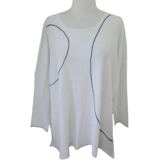 SHI white Cass sweater One Size relaxed fit tunic - Picture 1 of 6